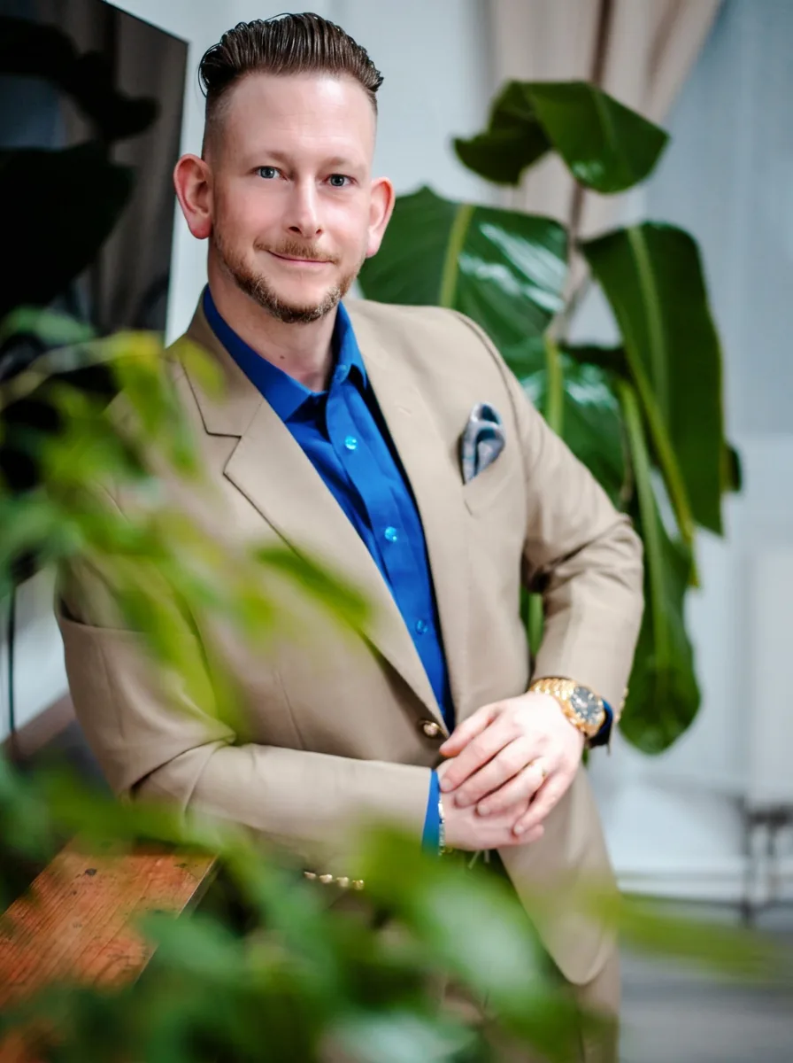 Michal Vítámvás, ředitel kanceláře